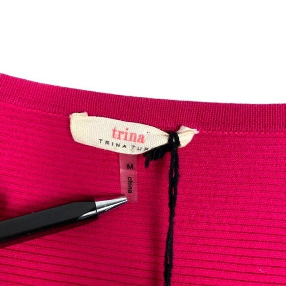 Trina Turk Women's Fuschia Pink Ribbed V Neck Fit Flare Sweater Dress US M - Picture 8 of 9